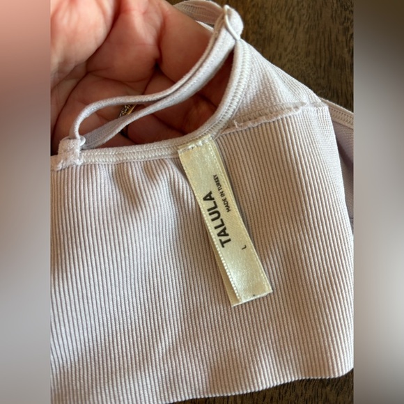 EUC Aritzia Talula Seamless Bralette Top - Picture 4 of 6